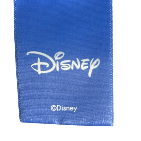 Disney Frozen Princess Beach Towel Graphic Elsa Anna Snowflake Purple Pink Kids - Picture 6 of 9